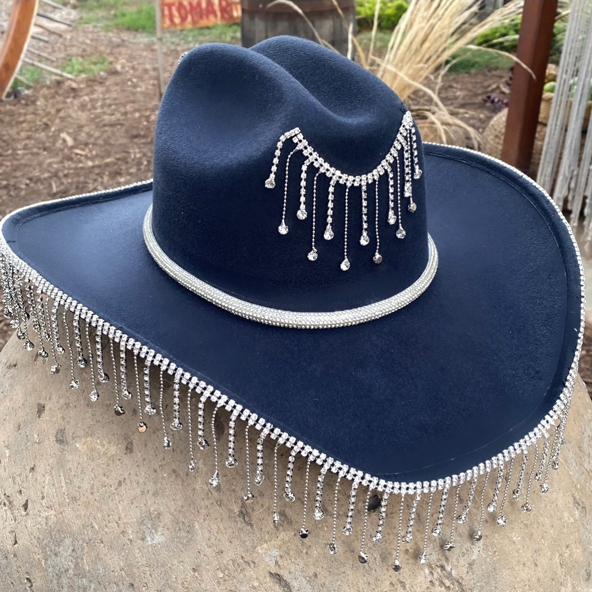 Sombrero Cowboy Simil Cuero, – Miscellaneous by Caff