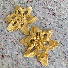 Cargar imagen en el visor de la galería, DALILAS AMARILLO PASTEL