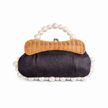 Cargar imagen en el visor de la galería, BOLSO EUGENIA NEGRO
