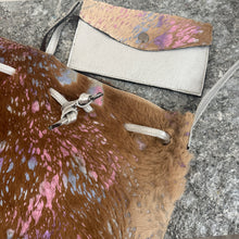 Cargar imagen en el visor de la galería, BUCKET JOSEFA PELO ROSA
