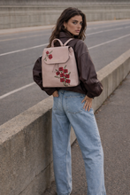 Cargar imagen en el visor de la galería, BAGPACK AMAPOLA
